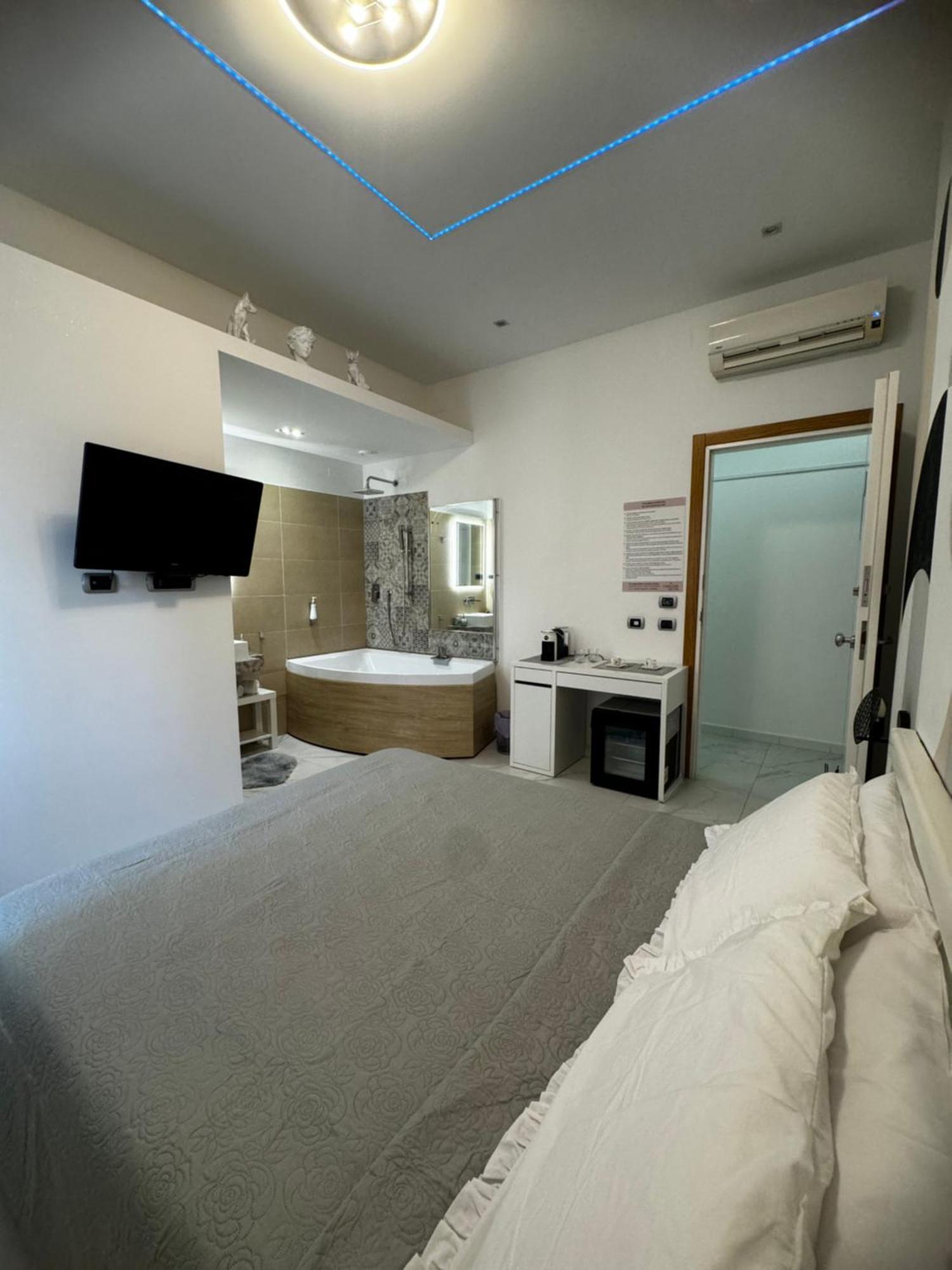 Cagliari Love Suite Exterior photo